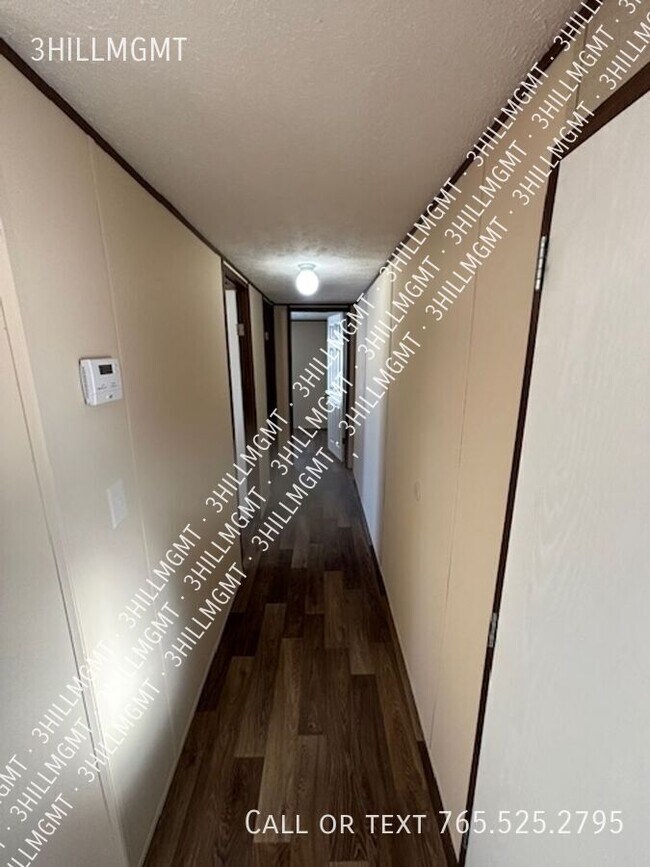 Building Photo - 5600 W Kilgore Ave