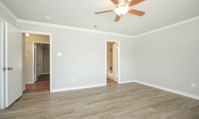 Building Photo - 13303 Hampton Falls Dr