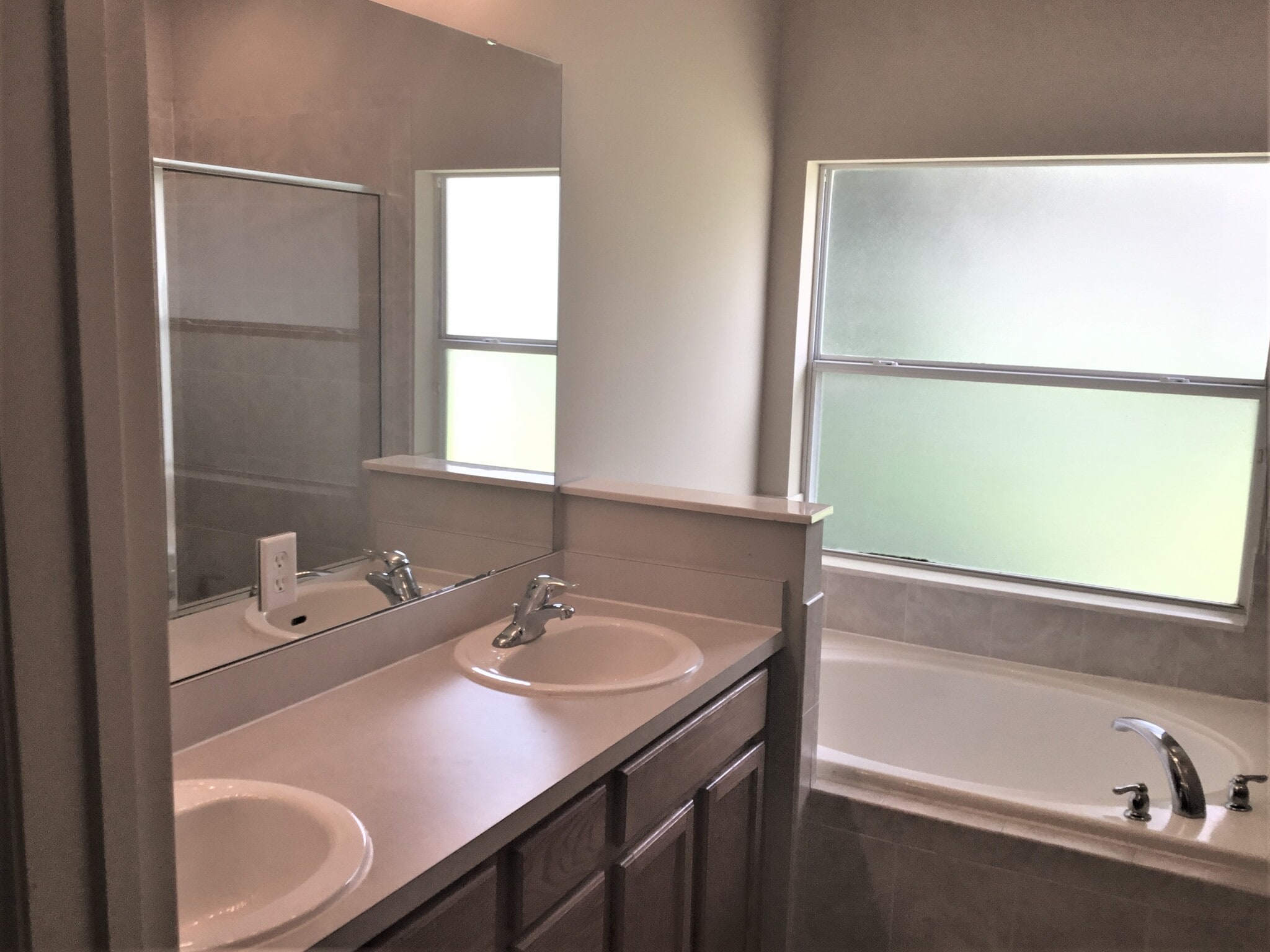 Building Photo - 1309 Kintla Rd