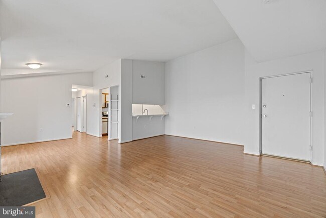 Building Photo - 1119 Castle Harbor Way