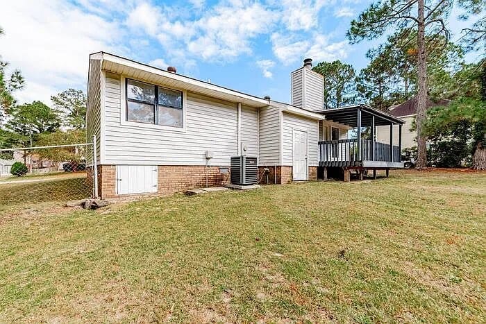 Building Photo - 141 Windmill Orchard Rd