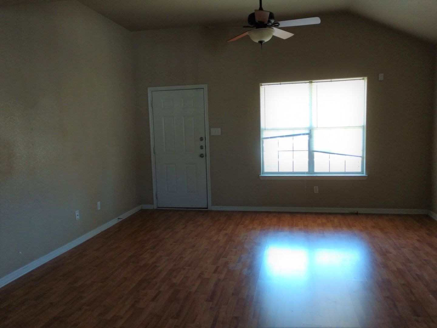 Building Photo - 3003 Baldwin Loop