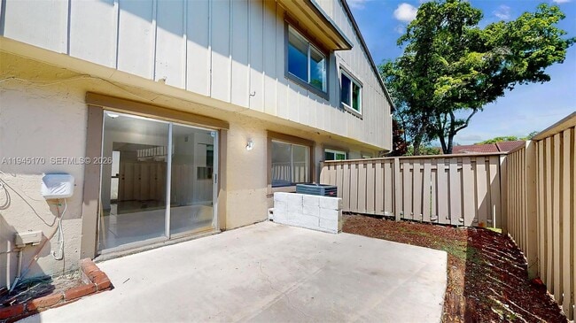 Building Photo - 2117 NW 56th Ave