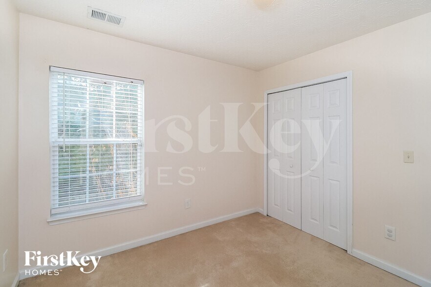 Building Photo - 2267 Baker Station Dr