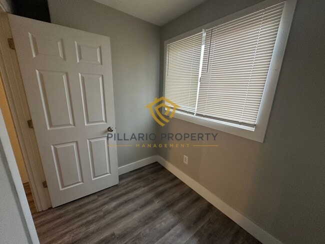 Building Photo - 2300 S A. St.