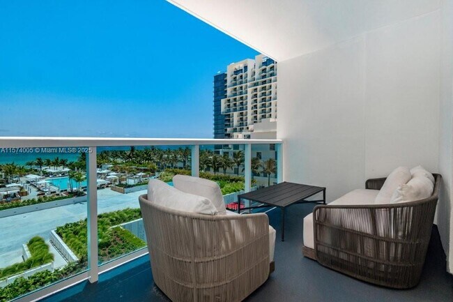 Building Photo - 2301 Collins Ave