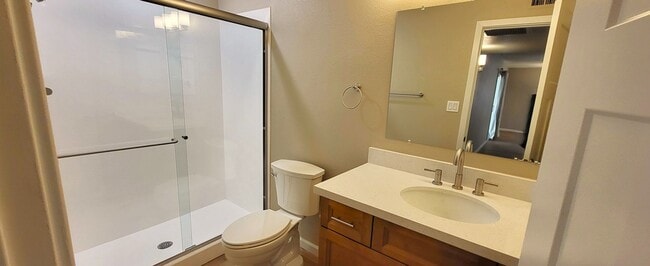 Building Photo - Gorgeous Remodeled 2 Bed / 1 Bath Patio Home – Tempe/Mesa Border!