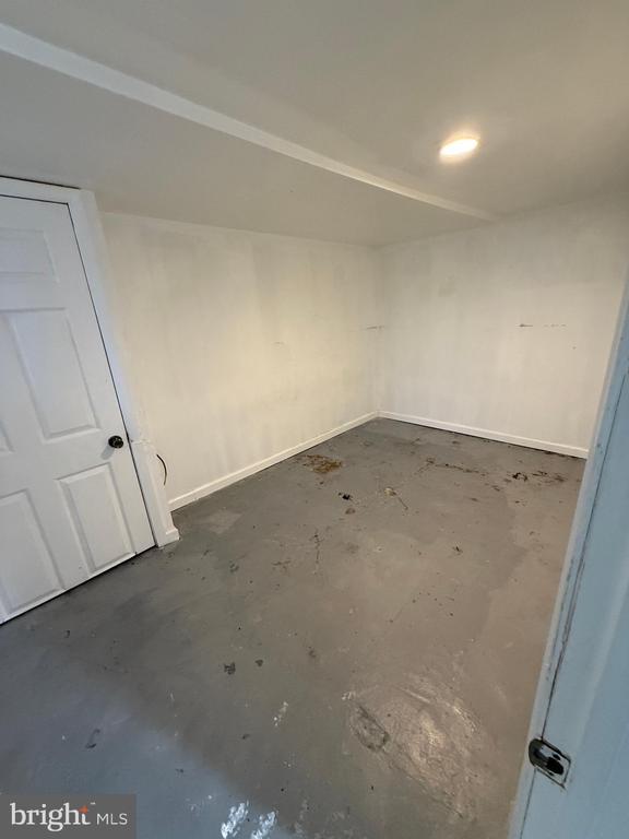 Building Photo - 3309 Brighton St