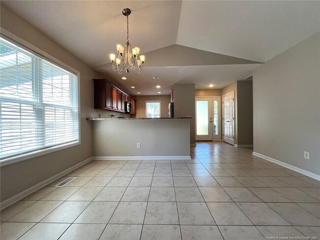 Building Photo - 114 Masters Way