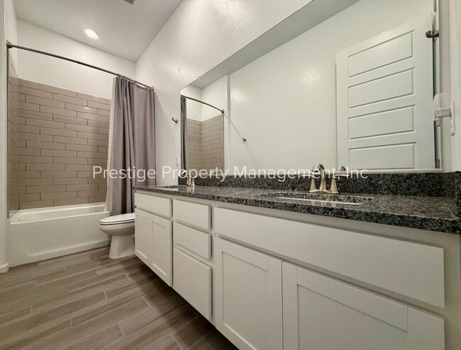 Building Photo - 10848 W Yates Ln