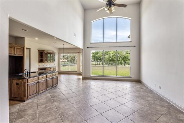 Building Photo - 1832 Canyon Ct