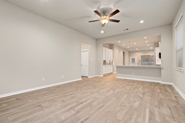 Building Photo - 131 Lukewood Cir