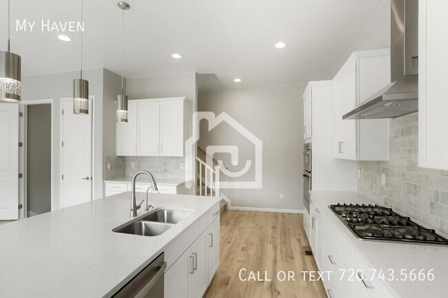 Building Photo - 10599 Oncilla Ln