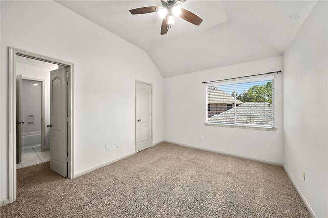 Building Photo - 14807 Swift River Ln