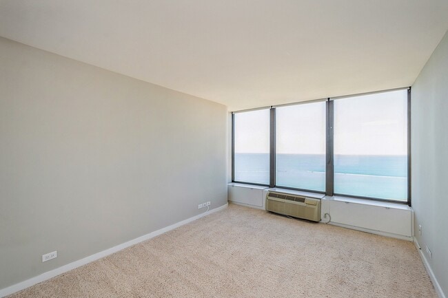 Building Photo - 505 N Lake Shore Dr