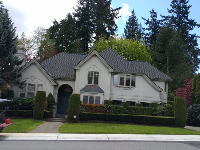 Primary Photo - Beautiful house on Marymoor Park neighborhood