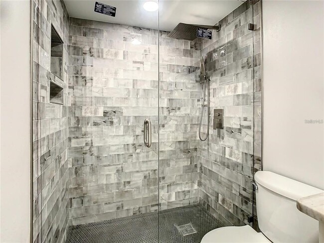 Building Photo - 6708 Yardley Way