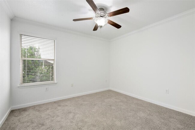 Building Photo - 7201 Outfitter Drive