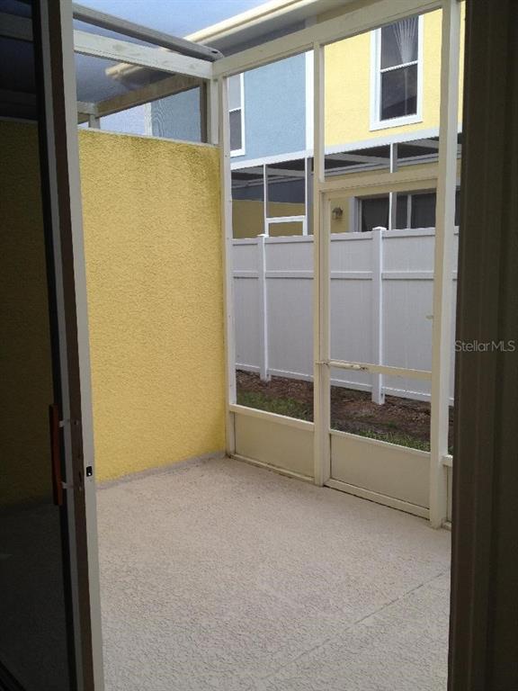 Building Photo - 605 Elmhurst Ct