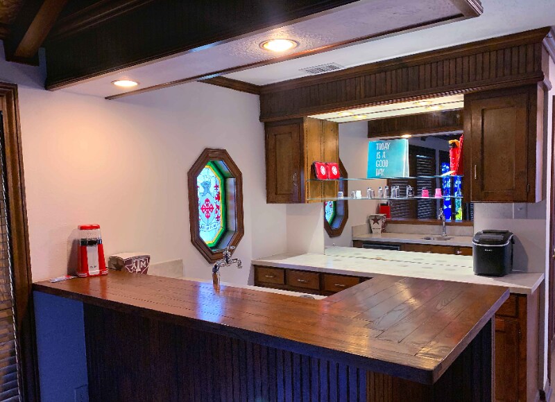 Building Photo - 37 Pamela Ln