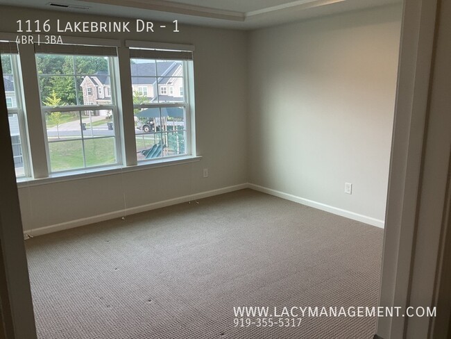 Building Photo - 1116 Lakebrink Dr