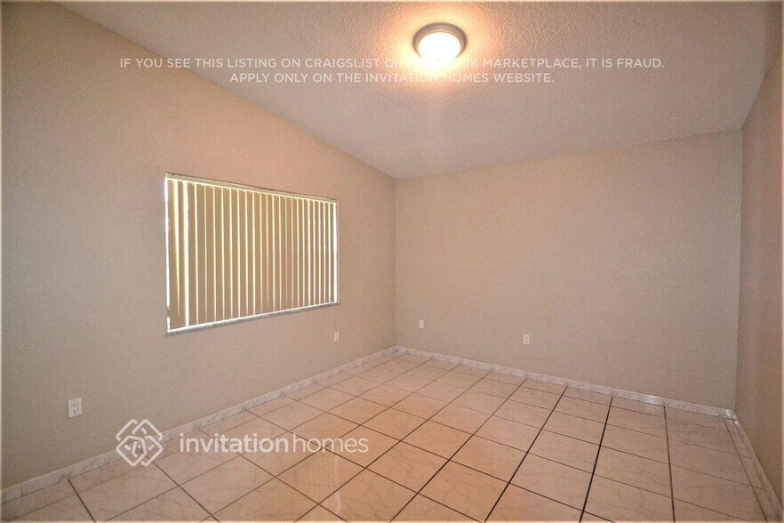 Building Photo - 14411 NW 88th Pl