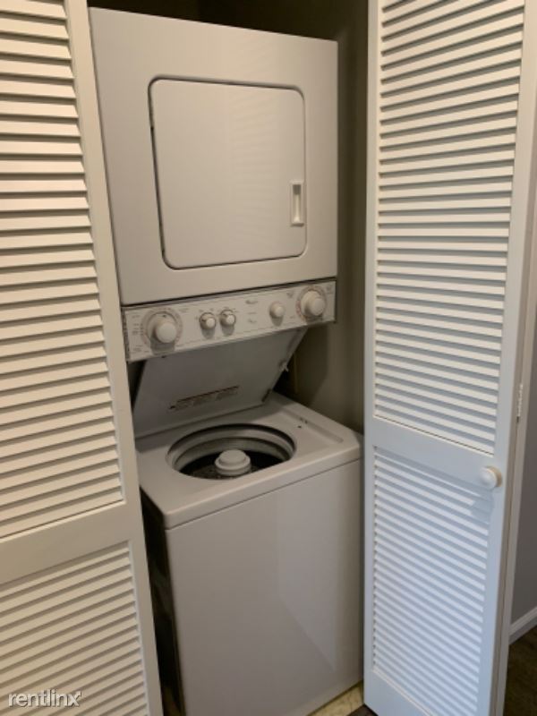 Building Photo - 1 br, 1 bath Condo - 4080 E Eagle Bay Dr