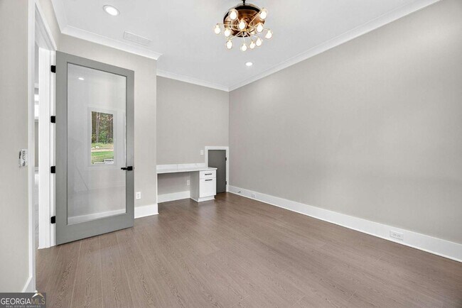 Building Photo - 83 Deer Cyn Dr