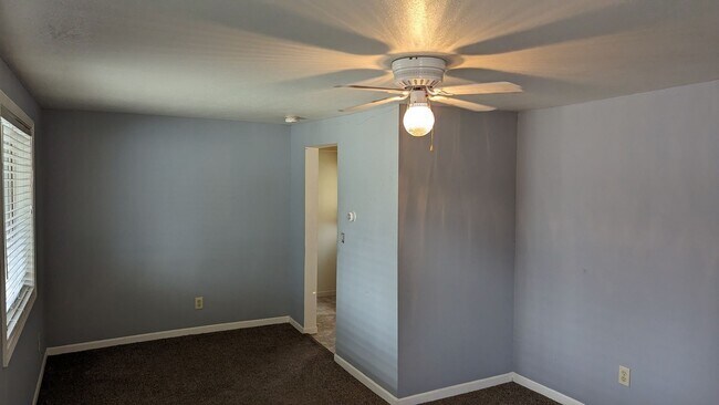 Building Photo - New Listing!!!