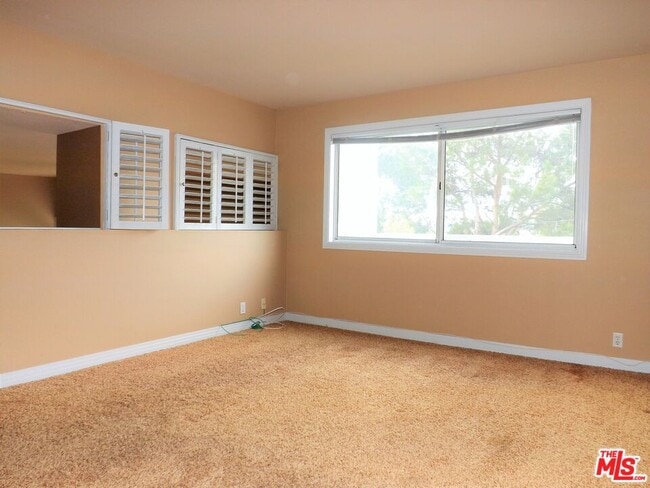 Building Photo - 26953 Jasper