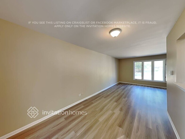Building Photo - 1620 Apache Dr