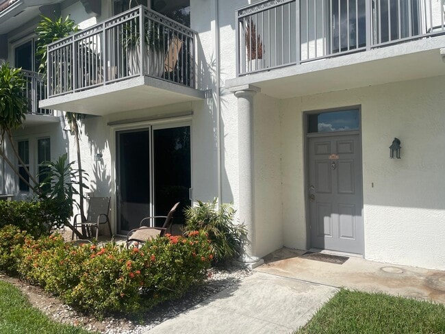 Primary Photo - 2044 Alta Meadows Ln