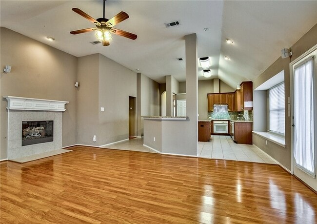 Building Photo - 3016 Afton Ridge Dr