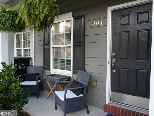 Building Photo - 2104 Waterleaf Dr