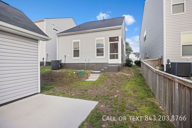 Building Photo - 803 Lachicotte Creek Dr