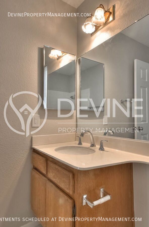 Building Photo - 1266 Clearspring Dr