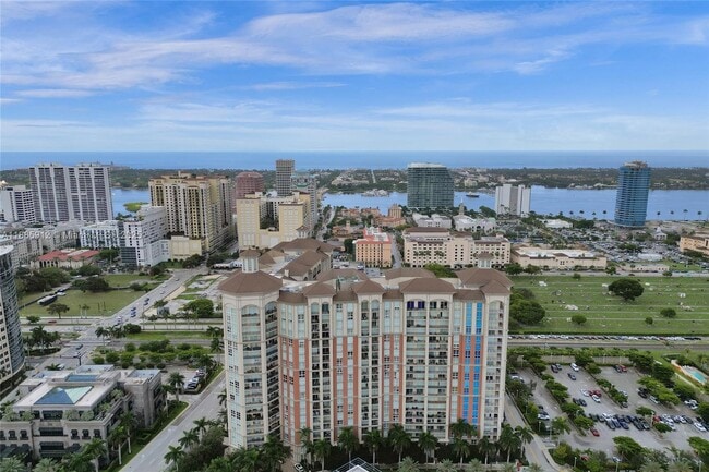 Building Photo - 550 Okeechobee Blvd