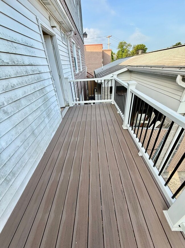 Building Photo - Hopewell - 1 Bedroom 1 Bath apartment on B...