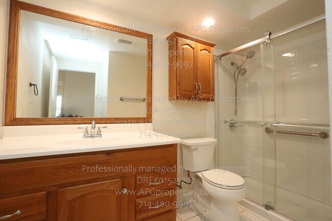 Building Photo - 8229 Woodland Dr