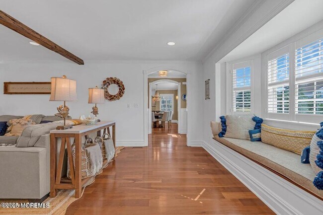 Building Photo - 101 Neptune Pl