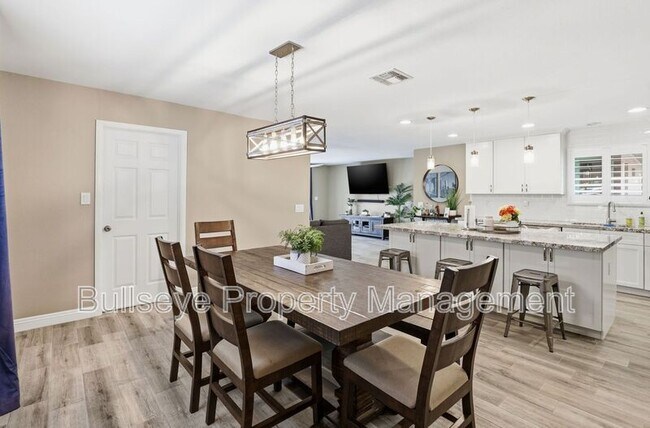 Building Photo - 4607 N 82nd St