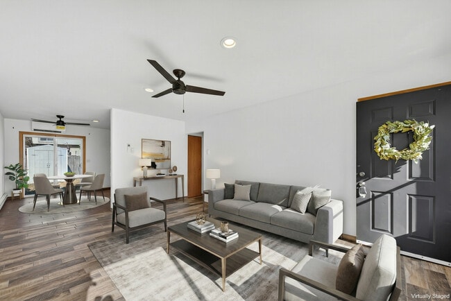 Building Photo - 1142 Ohio Ct