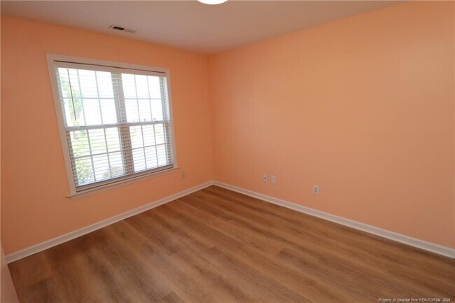 Building Photo - 1727 Crag Burn Ln