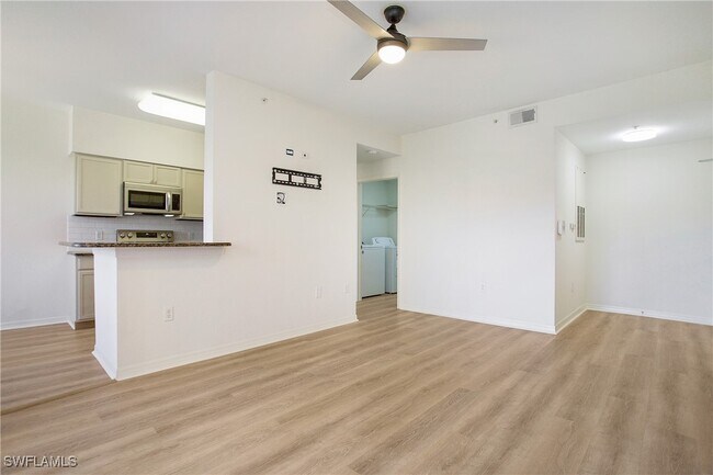 Building Photo - 7925 Preserve Cir