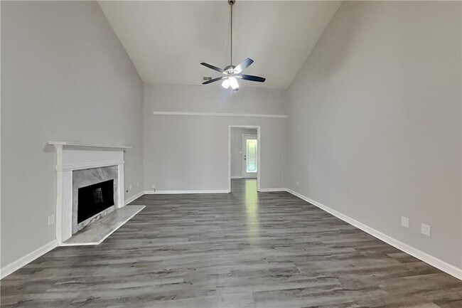 Building Photo - 926 Tilford Ct