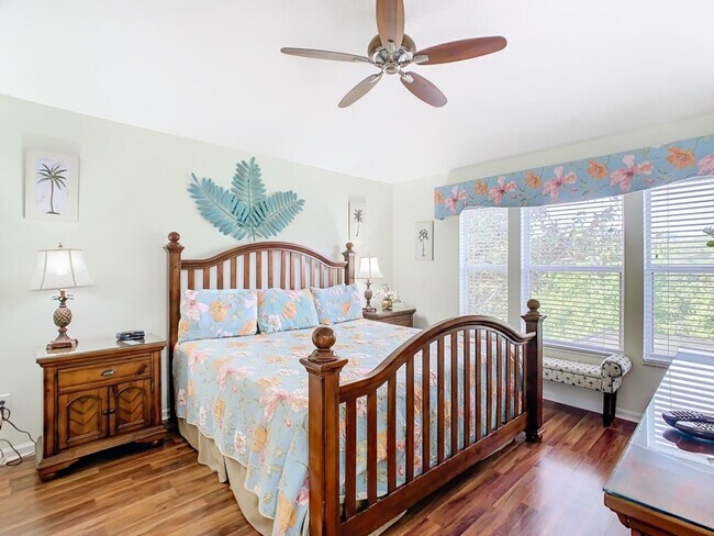 Building Photo - 2314 Silver Palm Dr