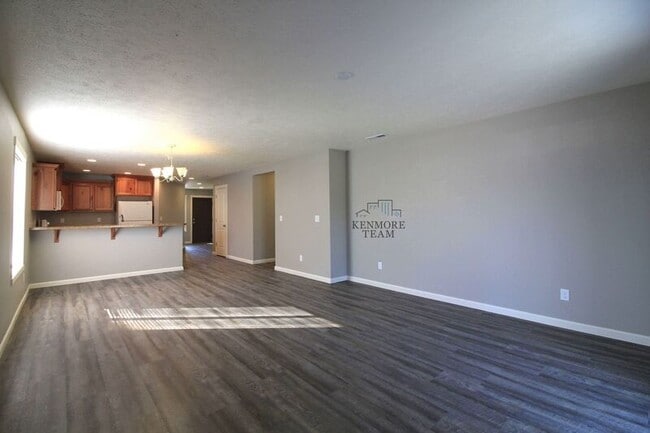 Building Photo - 3921 Montgomery Ln