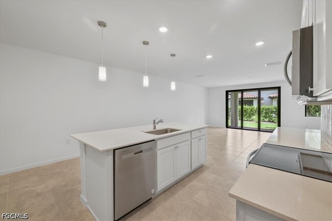 Building Photo - 1533 Lake Jessup Cir