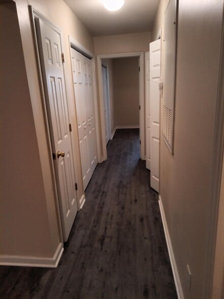 Building Photo - 2900 Trailwood Pines Ln