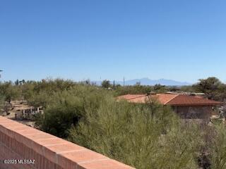 Building Photo - 7040 N Montecatina Dr